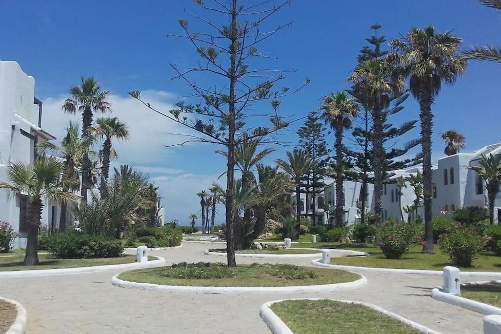 Appartamento bel appart refait à neuf sur Tamouda Bay Tétouan Fnideq Esterno foto